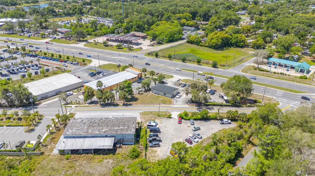 2055 S Woodland Boulevard Deland FL 32720