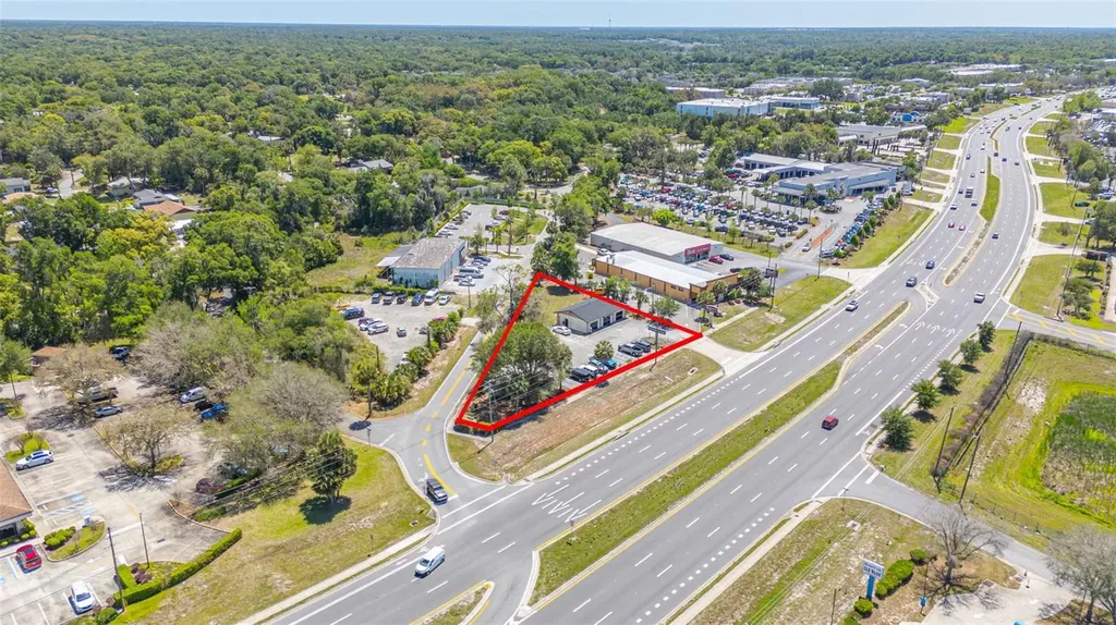 2055 S Woodland Boulevard Deland FL 32720
