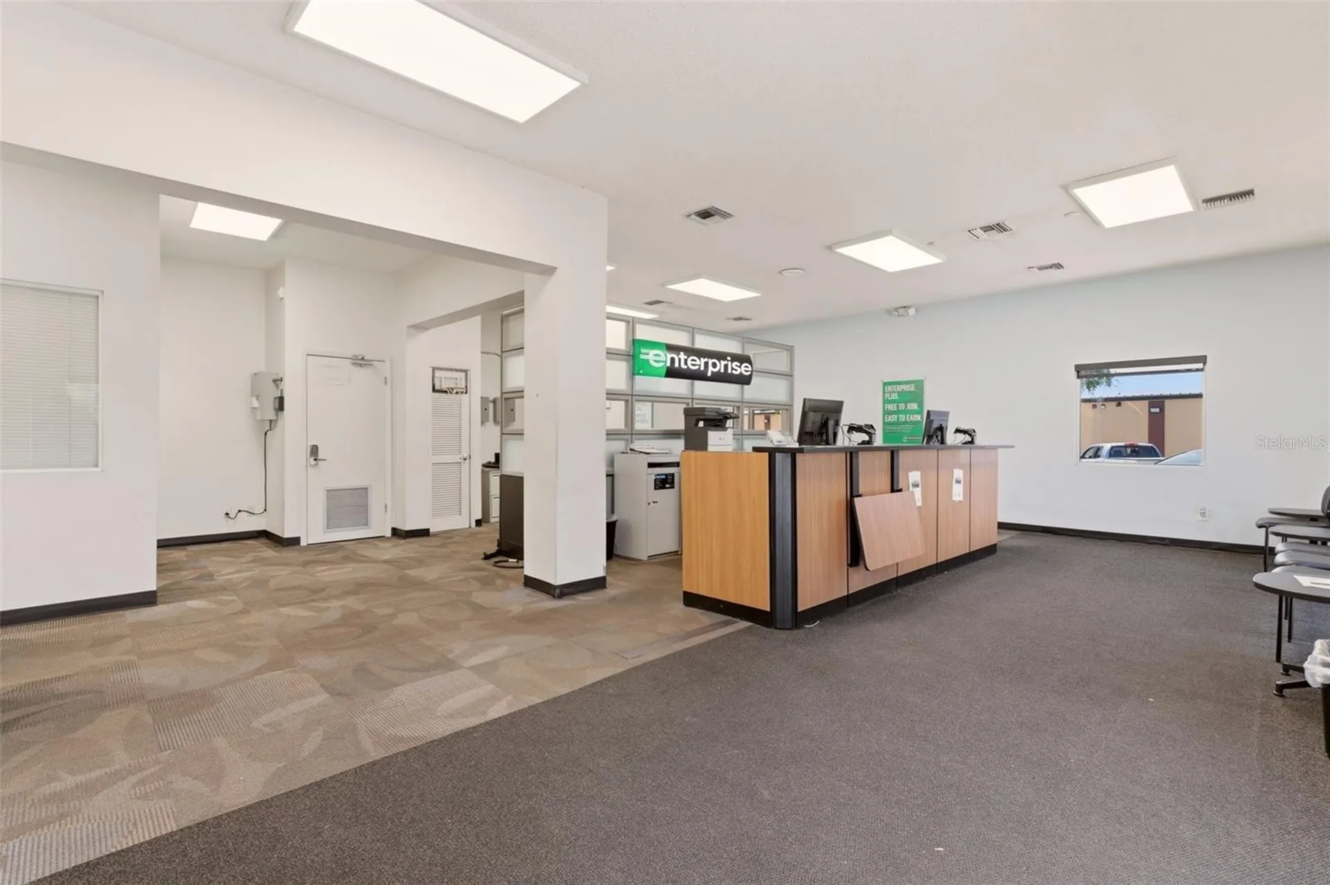 2055 S Woodland Boulevard Deland FL 32720