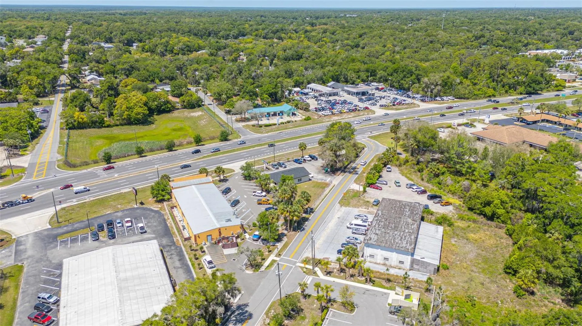 2055 S Woodland Boulevard Deland FL 32720