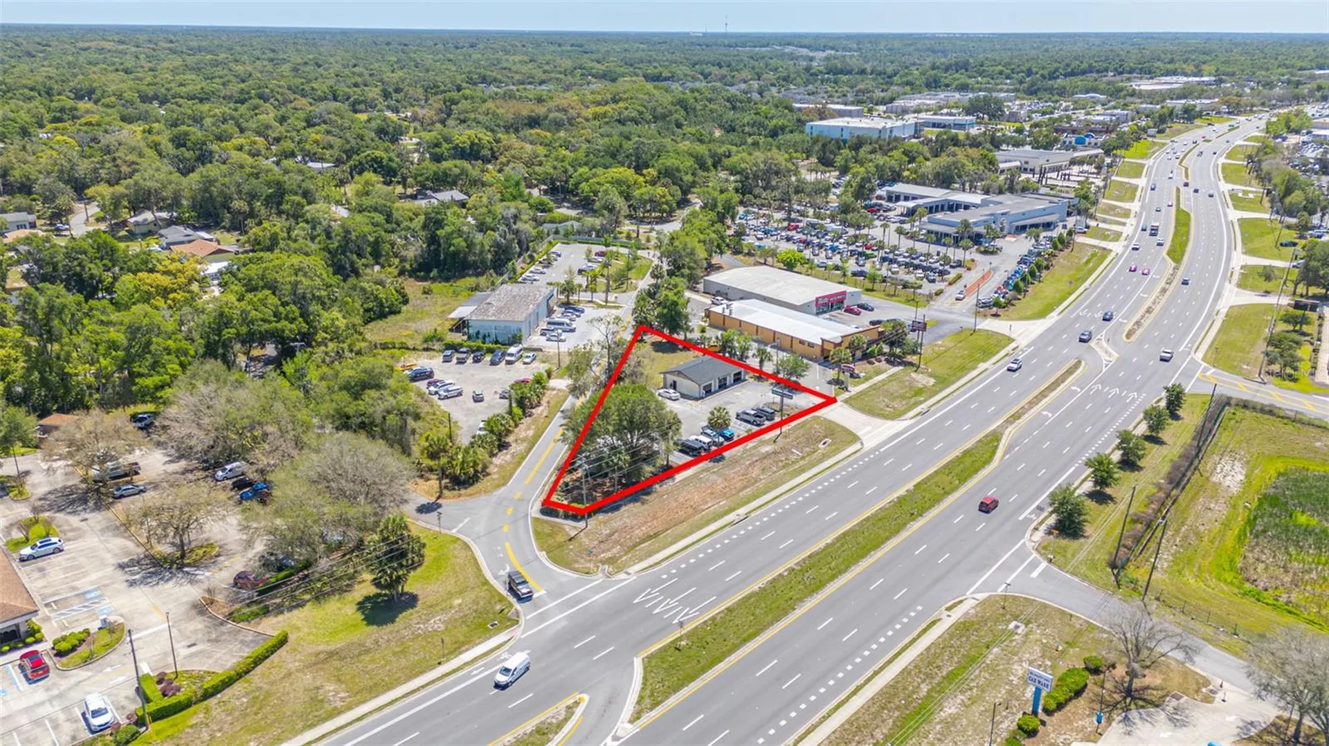 2055 S Woodland Boulevard Deland FL 32720