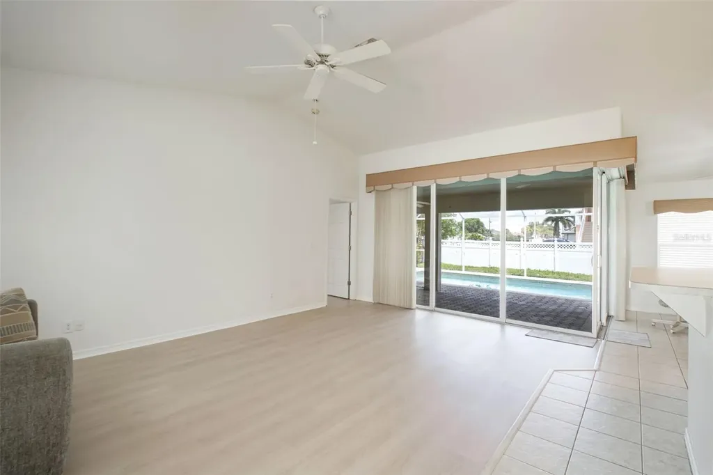 5333 SW 16th Place Cape Coral FL 33914