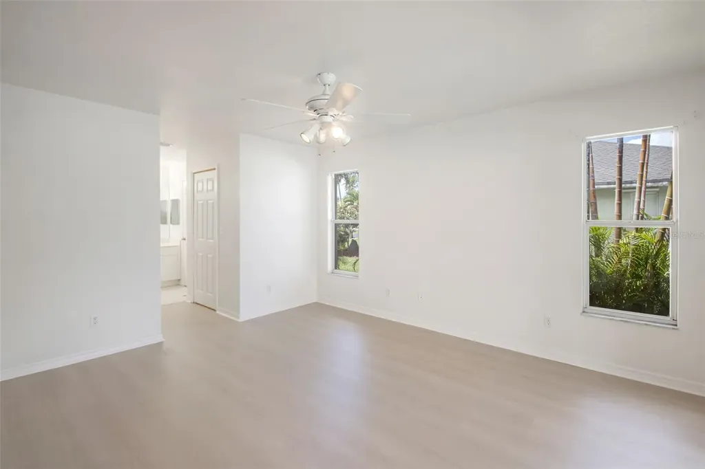 5333 SW 16th Place Cape Coral FL 33914