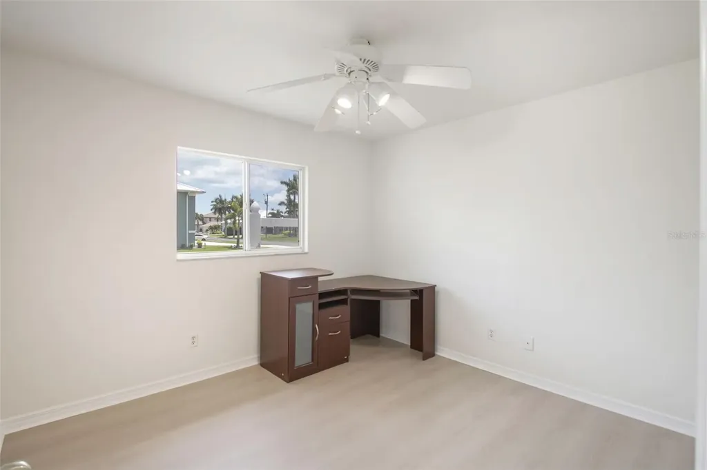 5333 SW 16th Place Cape Coral FL 33914