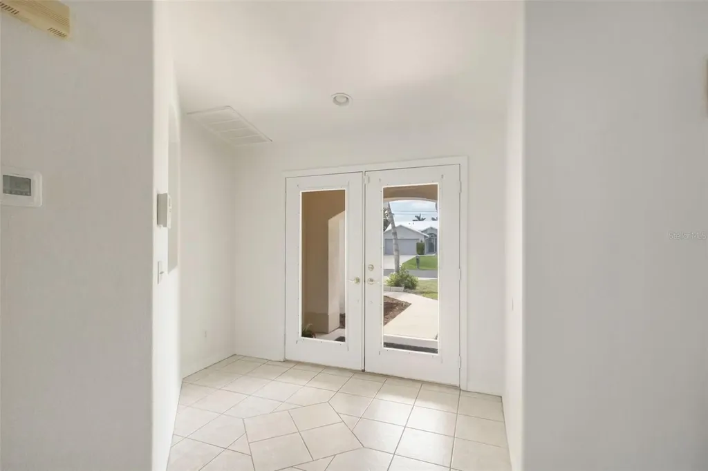 5333 SW 16th Place Cape Coral FL 33914