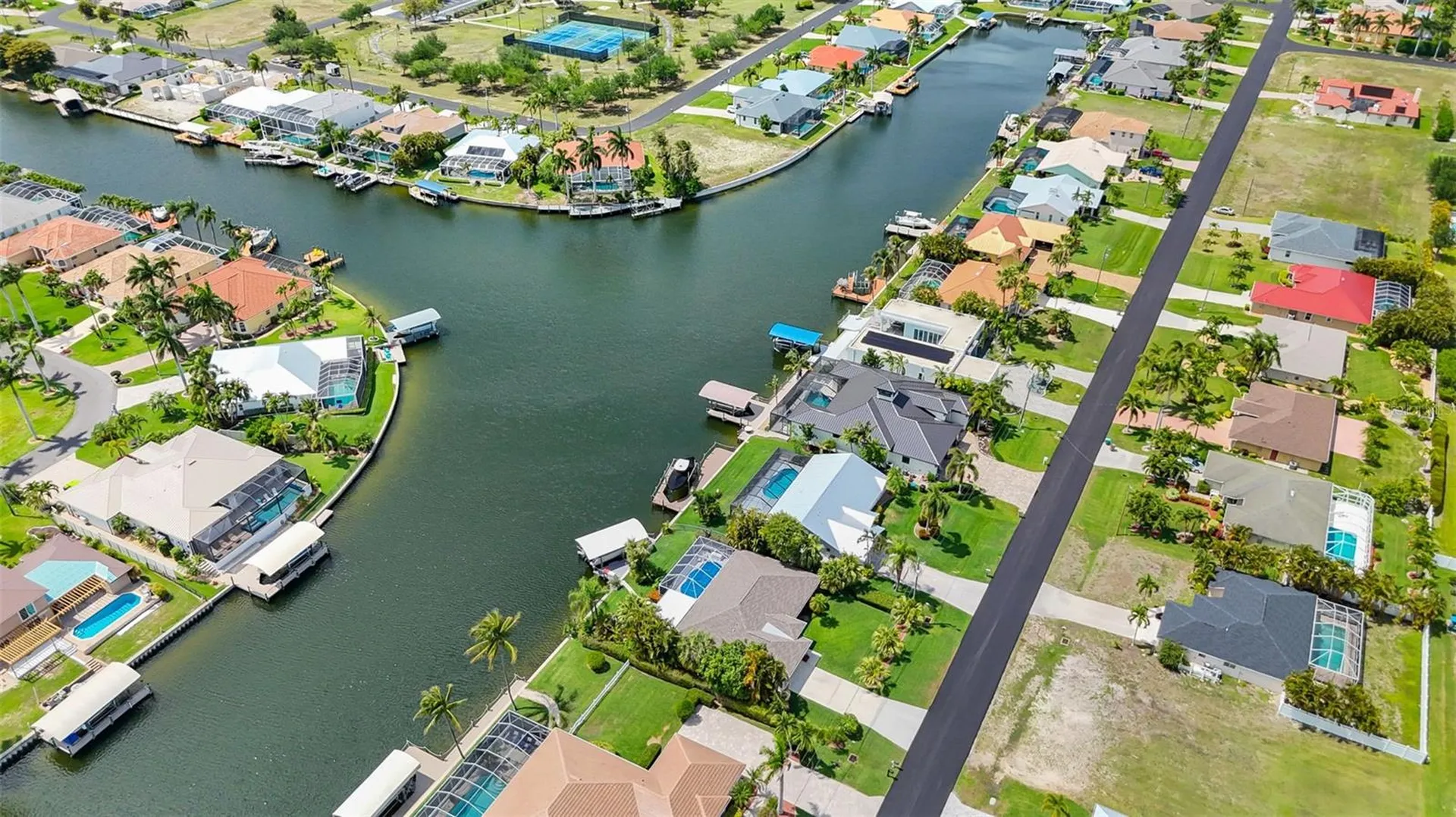 5333 SW 16th Place Cape Coral FL 33914