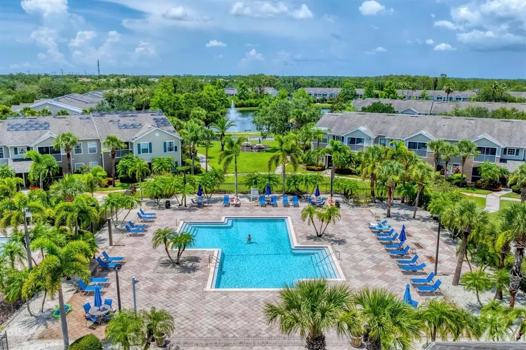 8911 Manor Loop Lakewood Ranch FL 34202