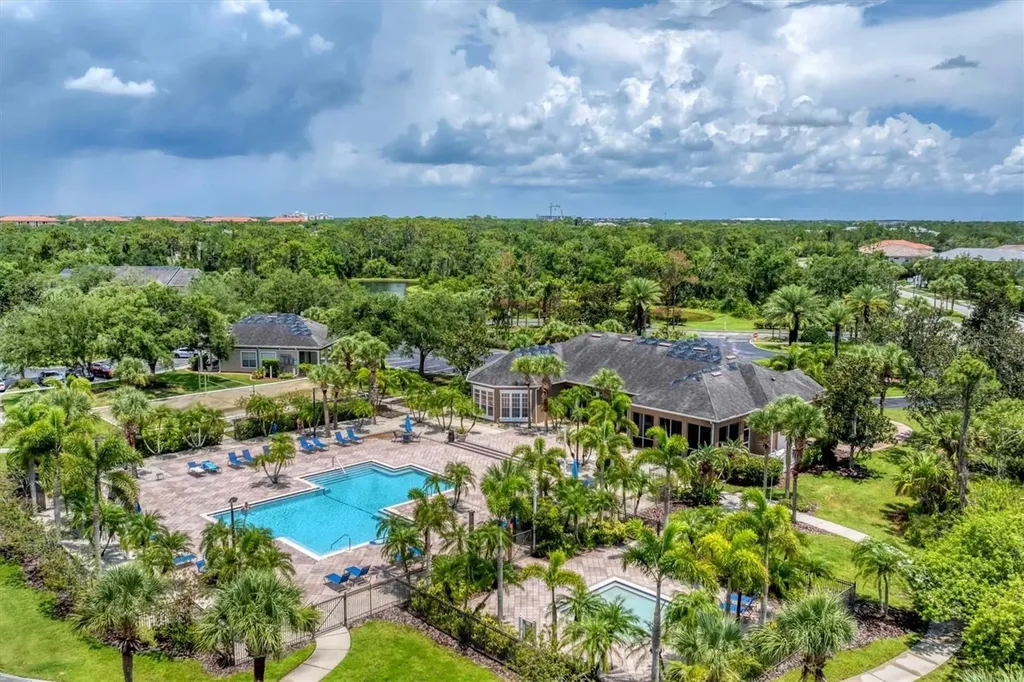 8911 Manor Loop Lakewood Ranch FL 34202