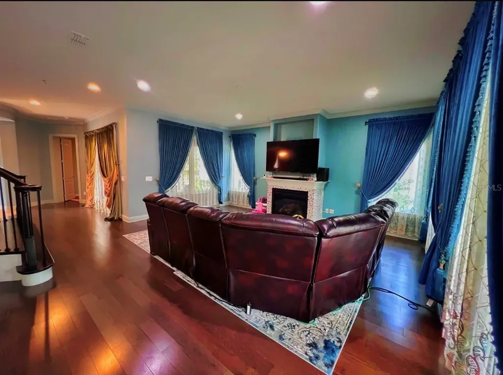9406 Dugard Court Orlando FL 32827