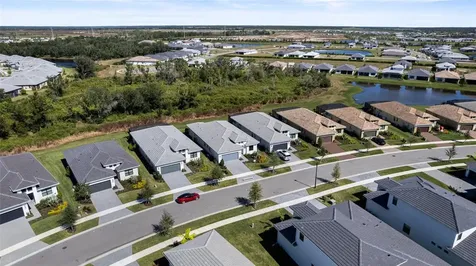 4984 Fairhope Circle Lakewood Ranch FL 34211