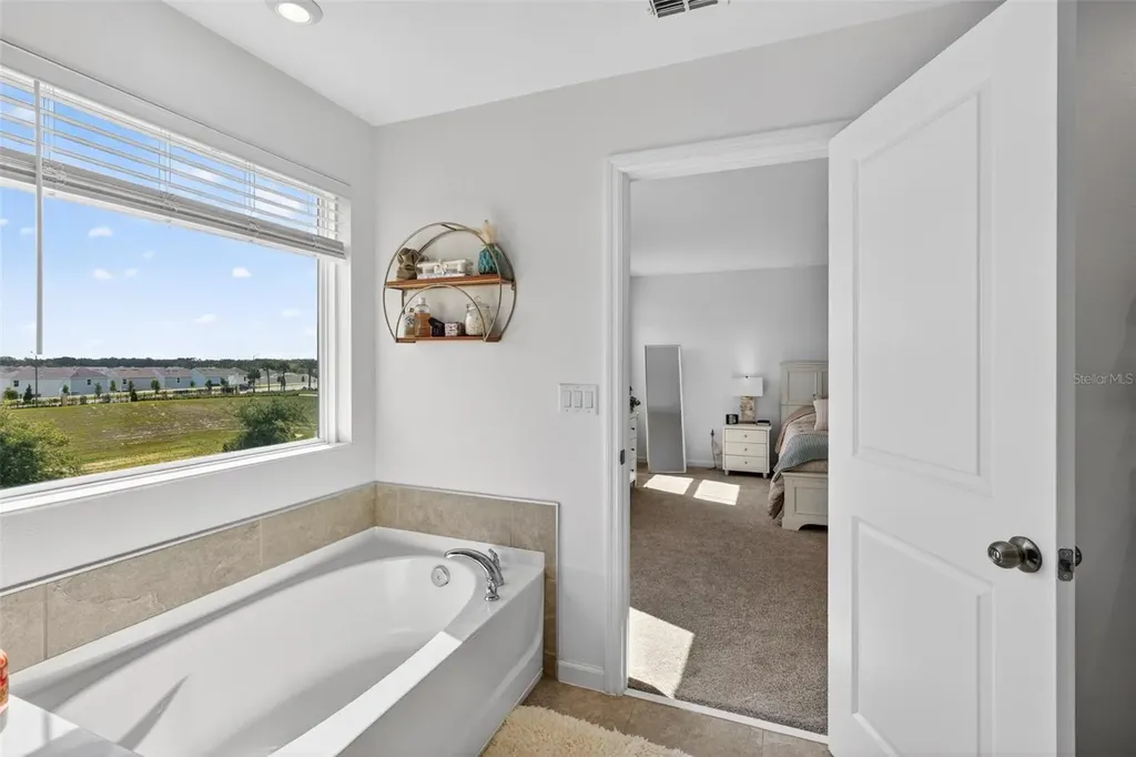 1181 Lakeshore Breeze Place Kissimmee FL 34747