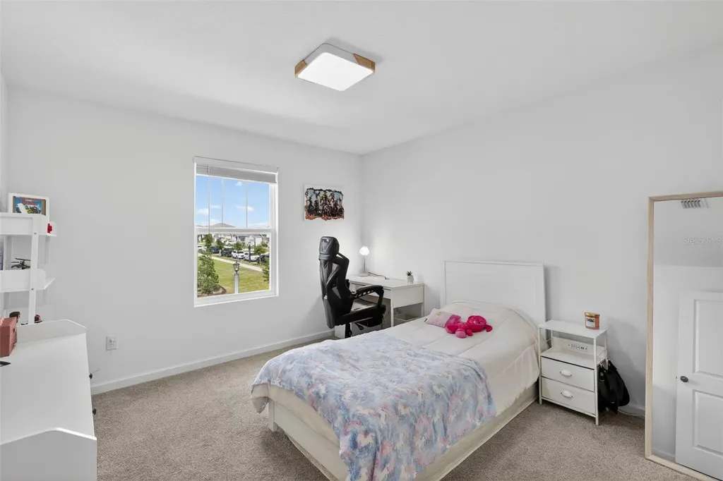 1181 Lakeshore Breeze Place Kissimmee FL 34747