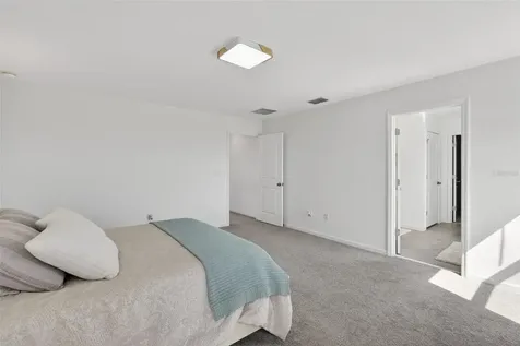 1181 Lakeshore Breeze Place Kissimmee FL 34747