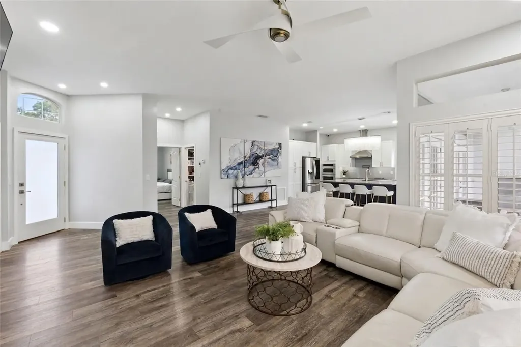 160 Wimbledon Circle Lake Mary FL 32746