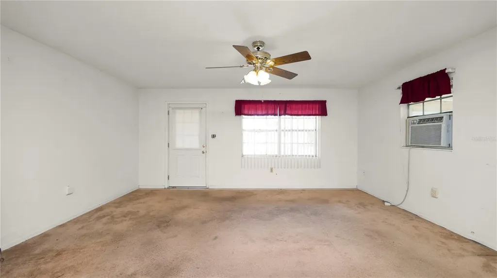 2005 W Pipkin Road Lakeland FL 33811