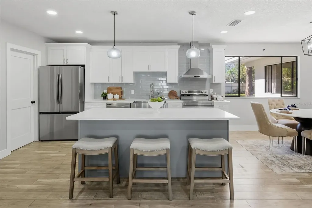 1566 Woodfield Court Lutz FL 33558