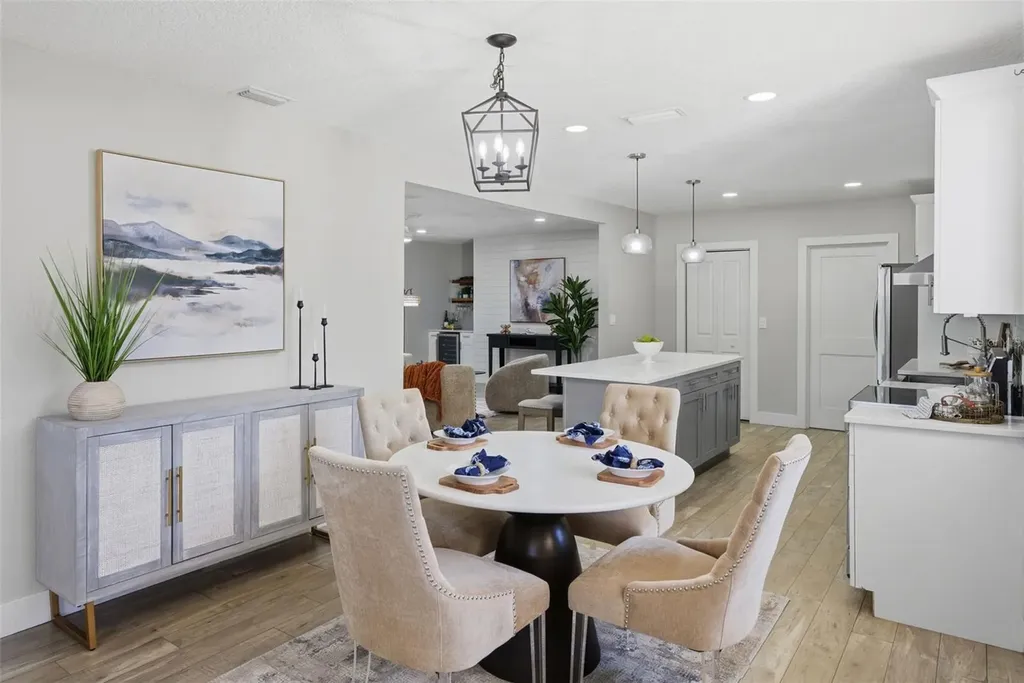 1566 Woodfield Court Lutz FL 33558