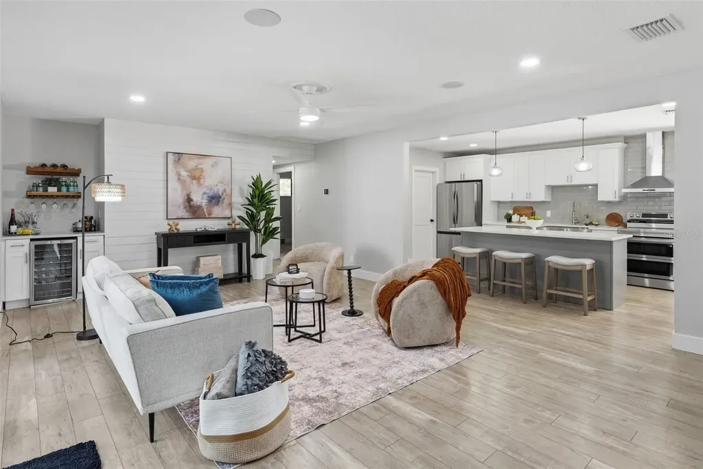 1566 Woodfield Court Lutz FL 33558