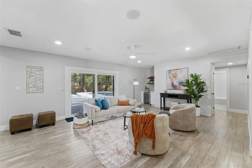 1566 Woodfield Court Lutz FL 33558
