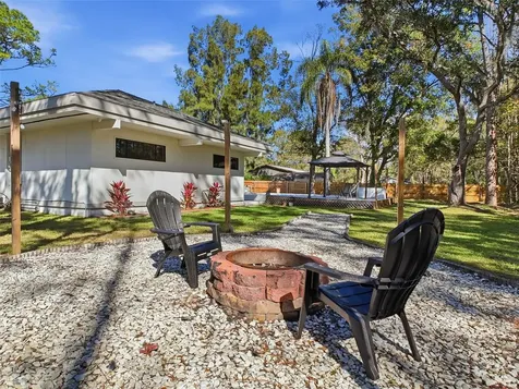 1566 Woodfield Court Lutz FL 33558