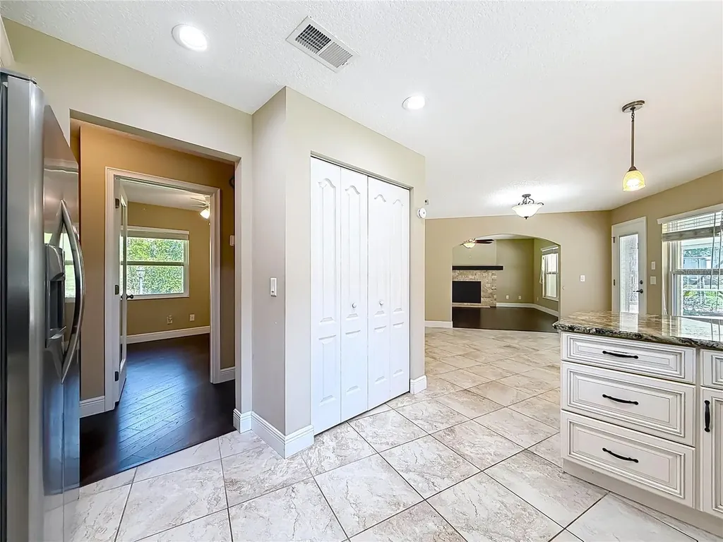 363 N Kensington Avenue Lecanto FL 34461
