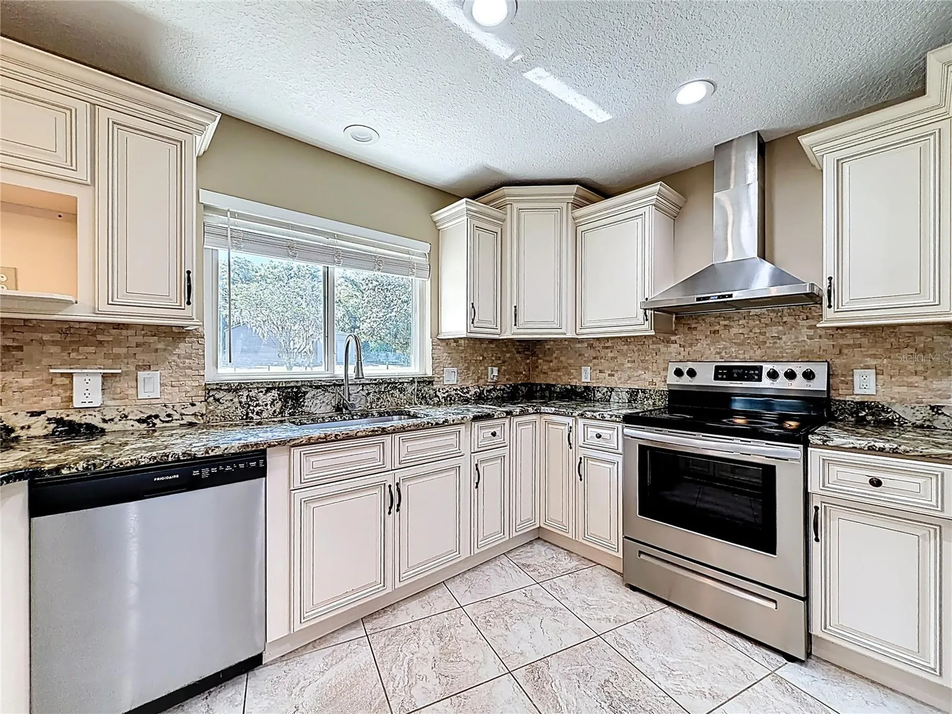 363 N Kensington Avenue Lecanto FL 34461