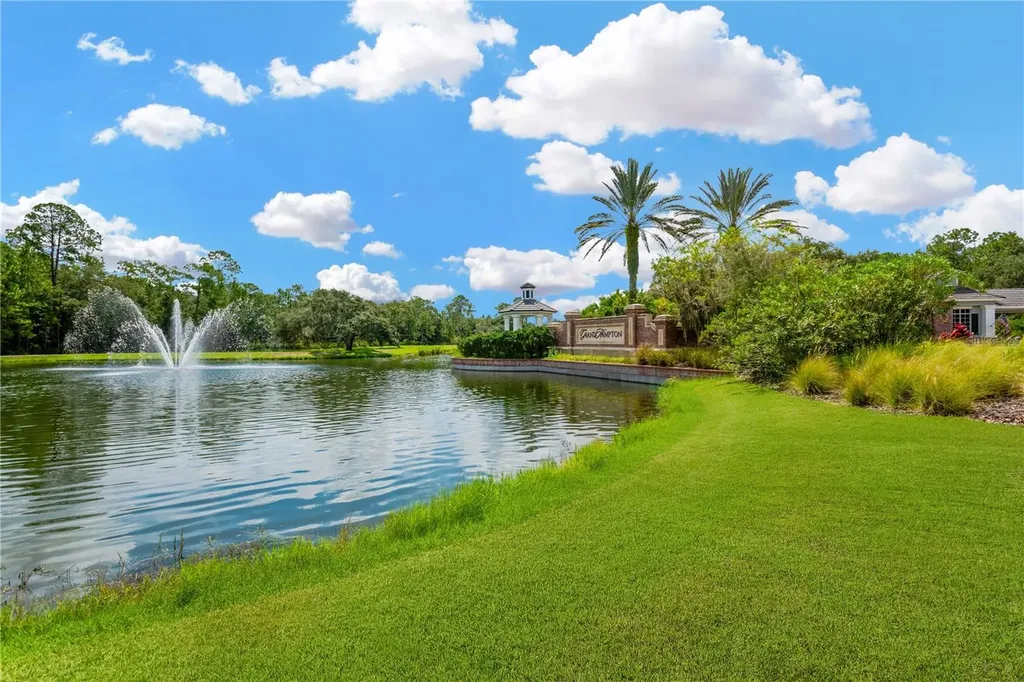 8307 Manor Club Circle Tampa FL 33647