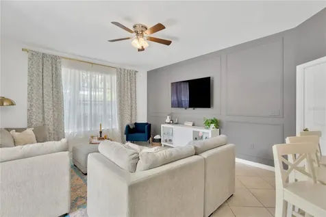 8307 Manor Club Circle Tampa FL 33647