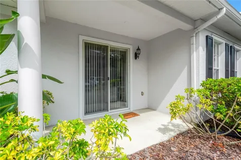 8307 Manor Club Circle Tampa FL 33647