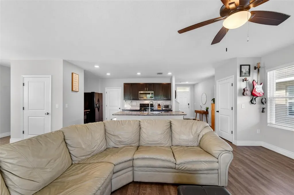 11176 Leland Groves Drive Riverview FL 33579