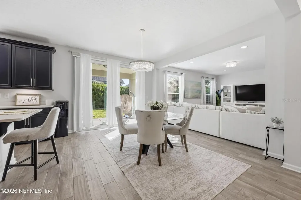 6946 Azalea Grove Drive Jacksonville FL 32258