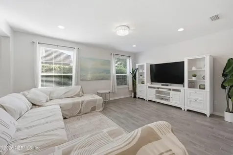 6946 Azalea Grove Drive Jacksonville FL 32258