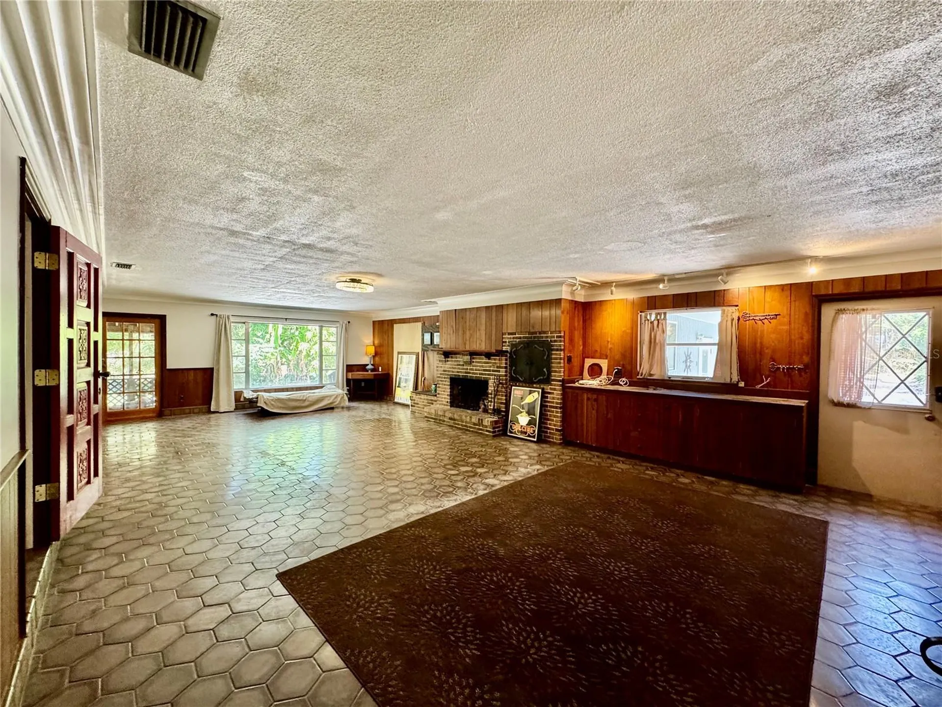 40TH Street Sarasota FL 34234