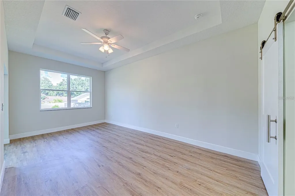 249 N Pine Avenue Oviedo FL 32765