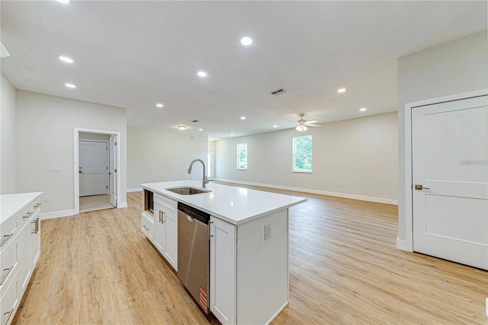 249 N Pine Avenue Oviedo FL 32765