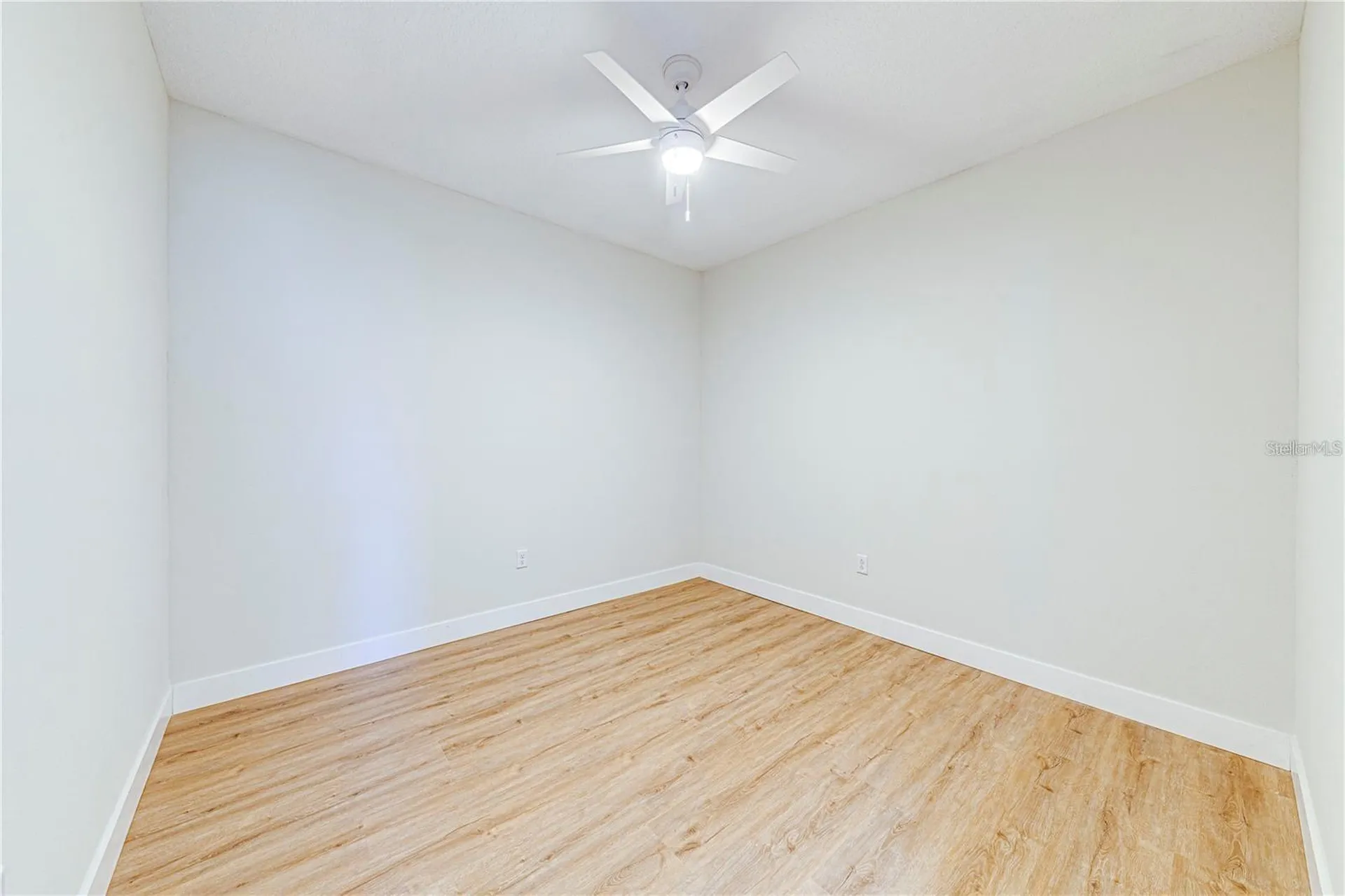 249 N Pine Avenue Oviedo FL 32765
