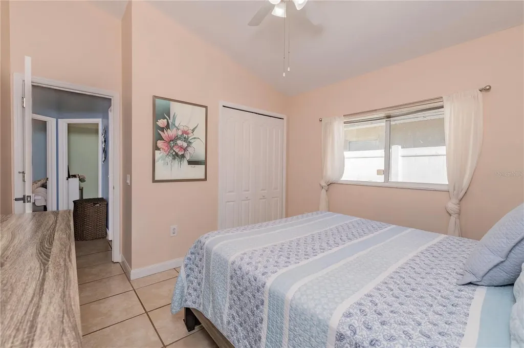 8426 Poydras Lane Tampa FL 33635