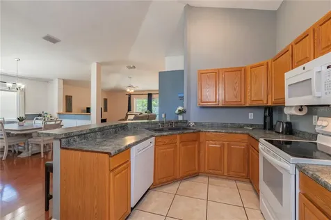 8426 Poydras Lane Tampa FL 33635
