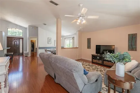 8426 Poydras Lane Tampa FL 33635