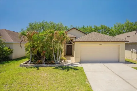 8426 Poydras Lane Tampa FL 33635