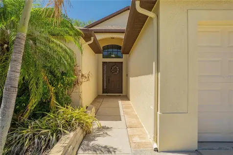 8426 Poydras Lane Tampa FL 33635