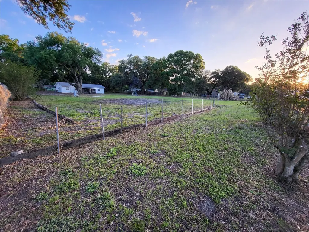 4454 Edwards Road Plant City FL 33567