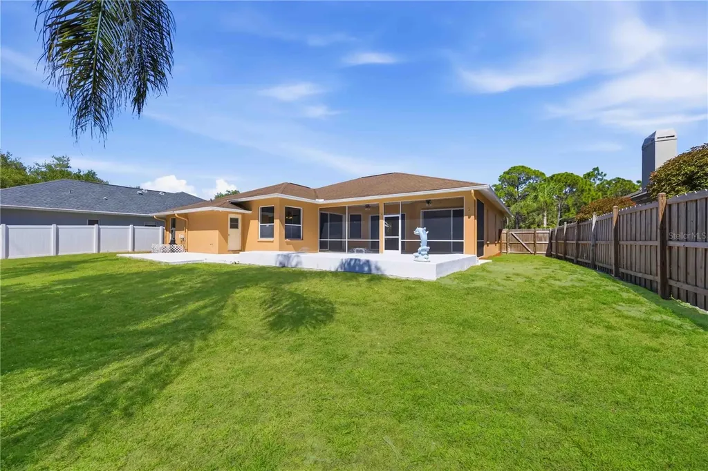 562 Oak Bay Drive Osprey FL 34229