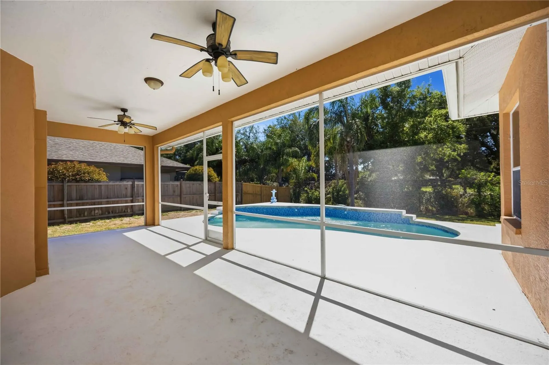 562 Oak Bay Drive Osprey FL 34229