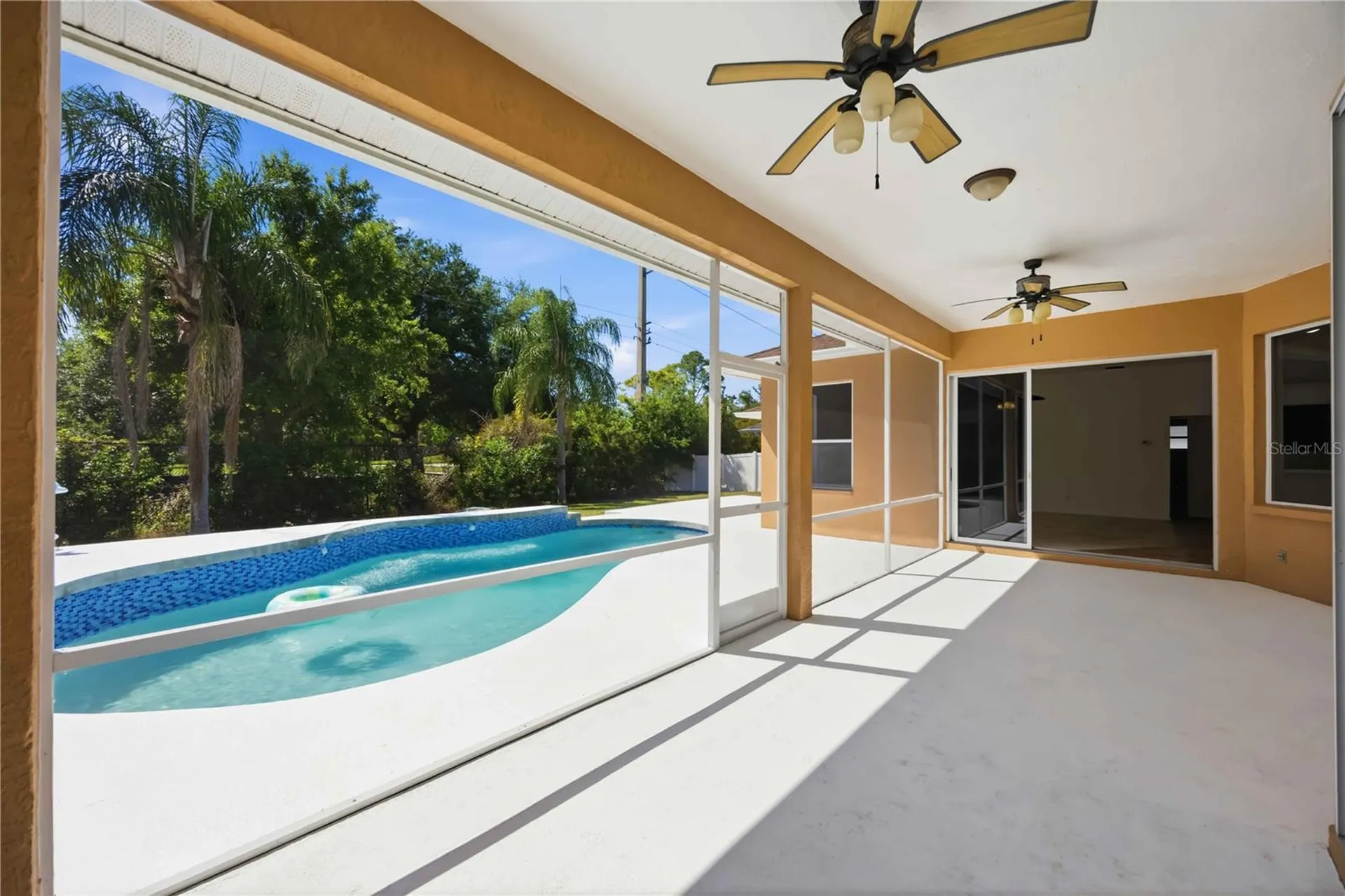 562 Oak Bay Drive Osprey FL 34229