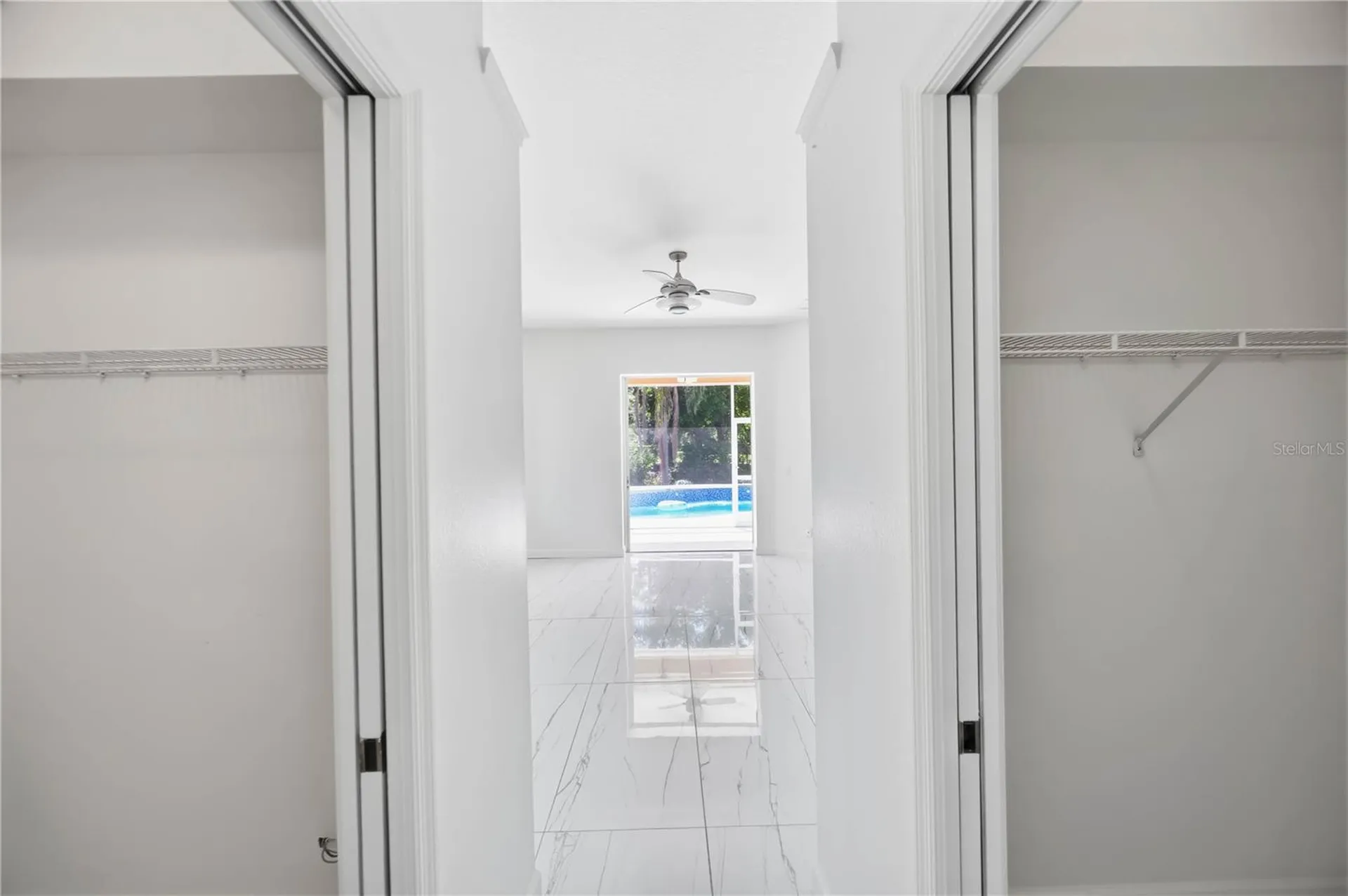 562 Oak Bay Drive Osprey FL 34229