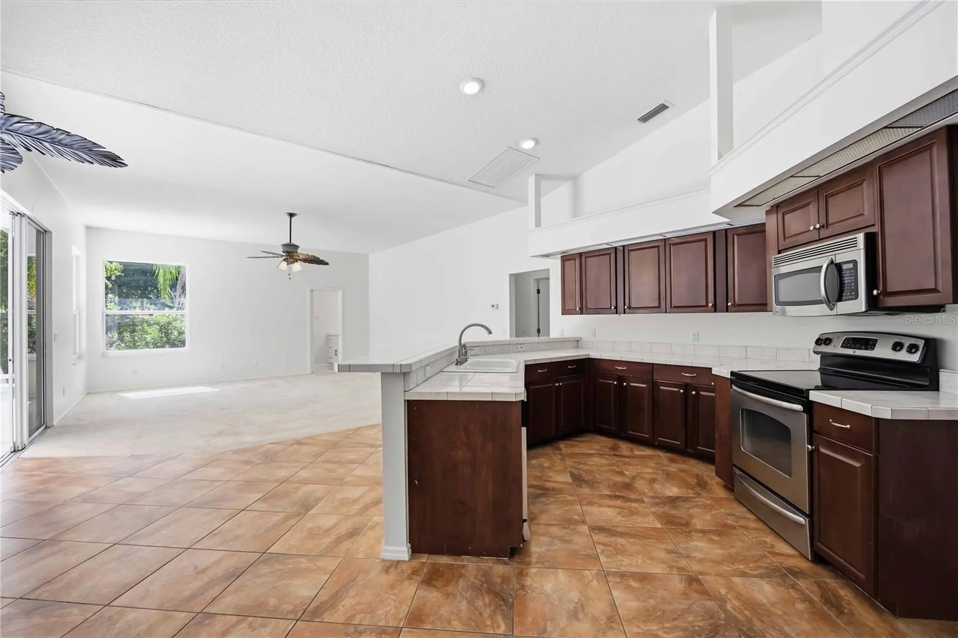 562 Oak Bay Drive Osprey FL 34229