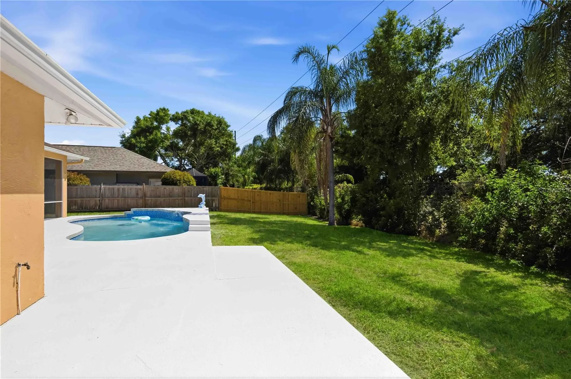 562 Oak Bay Drive Osprey FL 34229