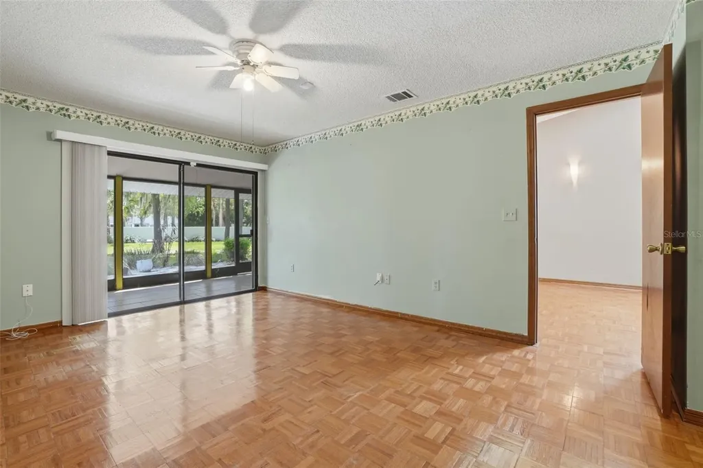 498 Prestwick Place Kissimmee FL 34759