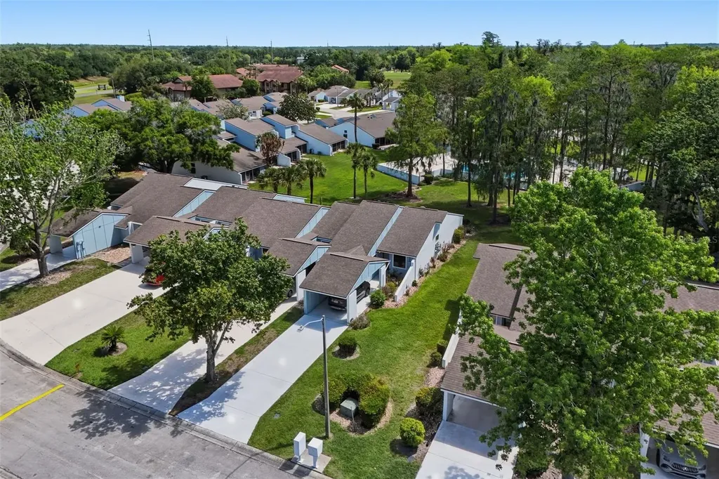 498 Prestwick Place Kissimmee FL 34759